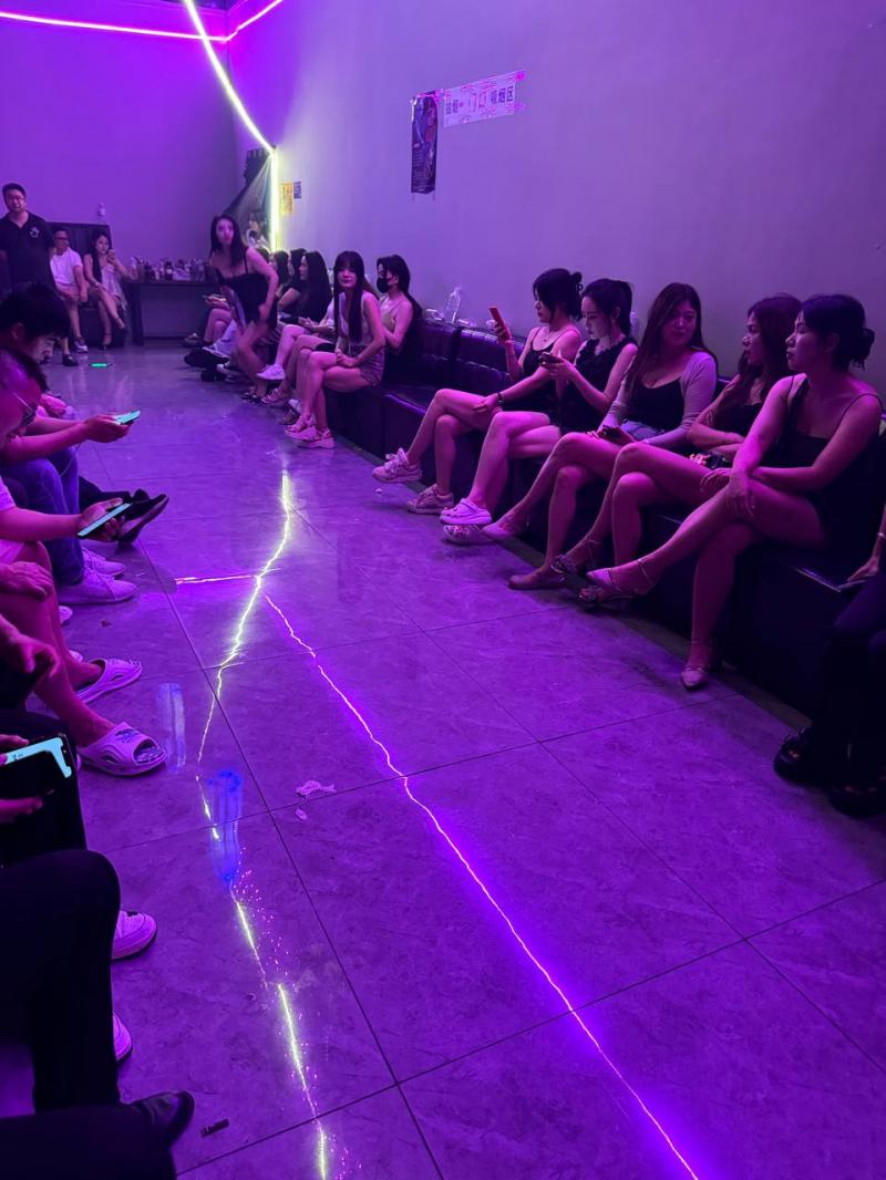 由广州直奔成都，对成都舞厅怀念